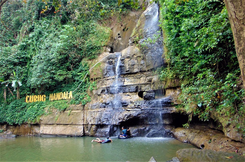 Tunggul Naga Waterfall: Cilacap's Hidden Natural Gem